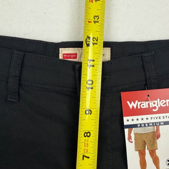 Wrangler Men's Five Star Premium Stretch Regular Fit Black Shorts Size 29x7 NWT - Picture 9 of 11